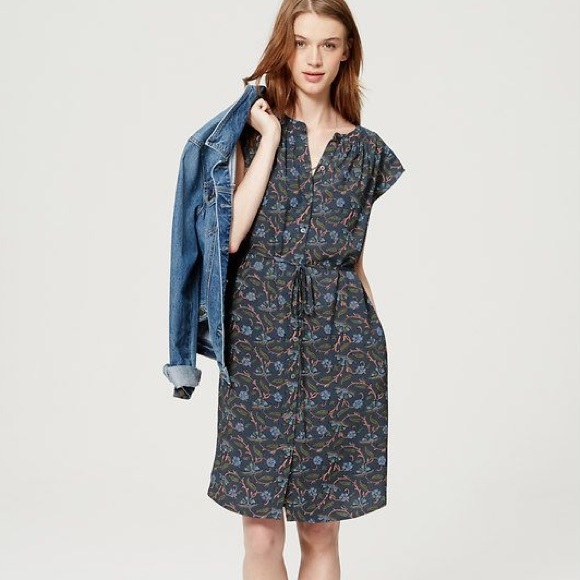 LOFT Dresses & Skirts - Loft Vine Flutter Shirtdress Size Large Women